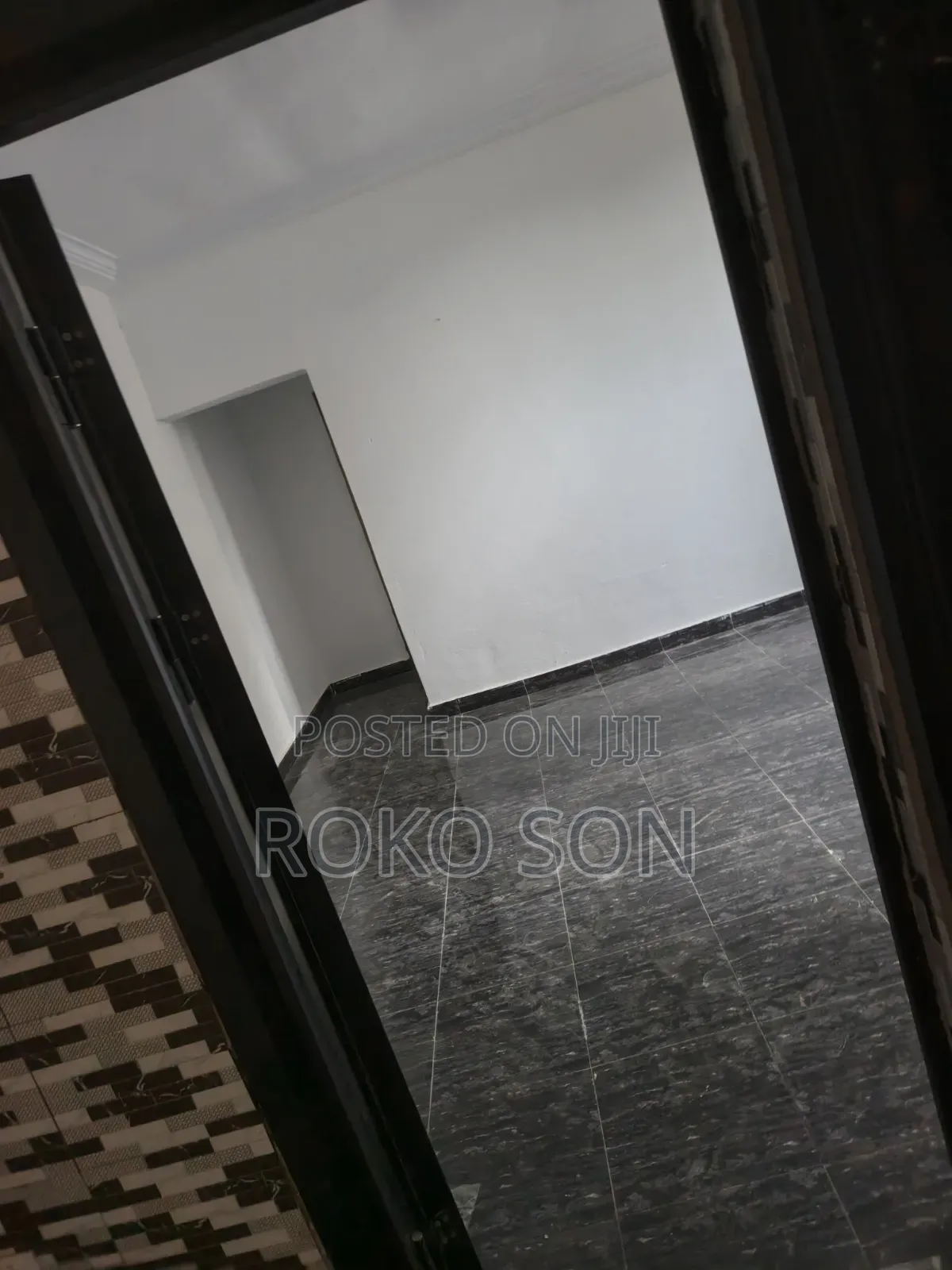 Mini Flat in Dr Roko, Manhean for rent