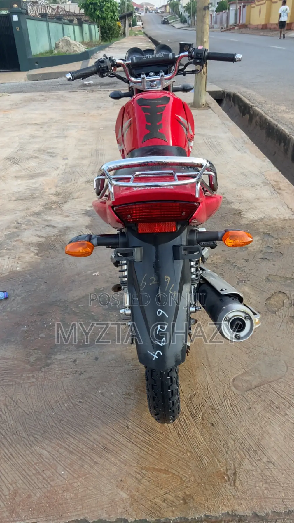 Yamaha YBR125 2019 Red