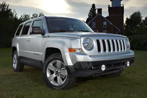 Jeep Patriot Sport 2012 Silver