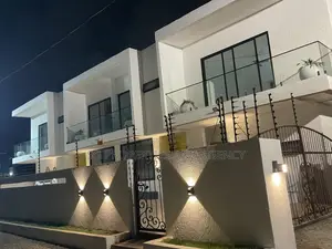 2bdrm Townhouse / Terrace in Lashibi, Sakumono for rent