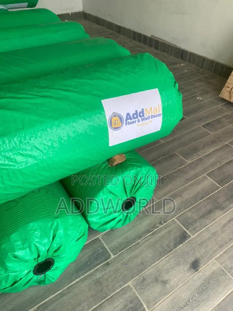 Beautiful Premium Green Grass 30mm Thickness 150gh Per SQM