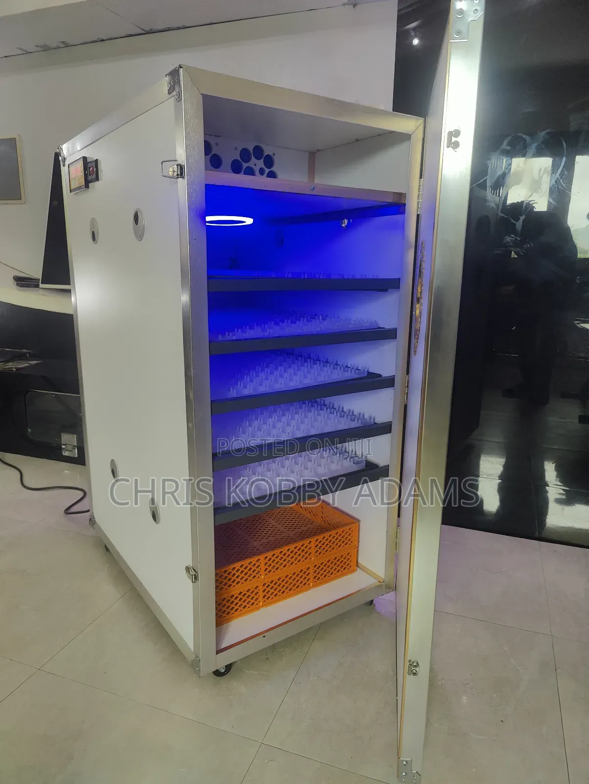 Greathatch 880 Capacity Incubator
