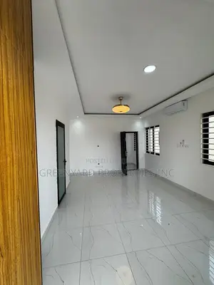 2bdrm House in School Junction, Ashaley Botwe for sale