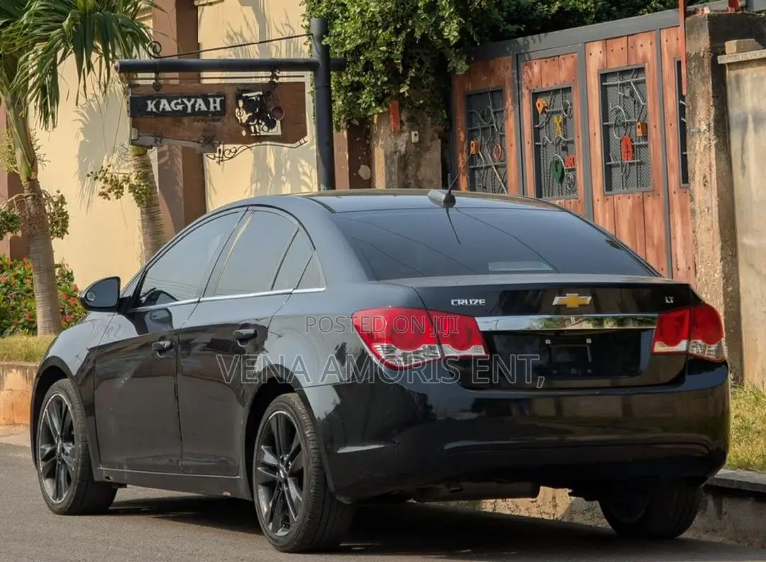 Chevrolet Cruze 2018 Black