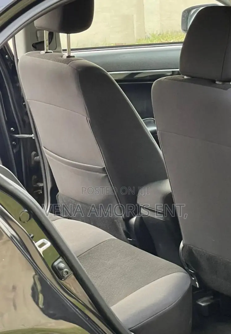 Mitsubishi Lancer 2016 Black