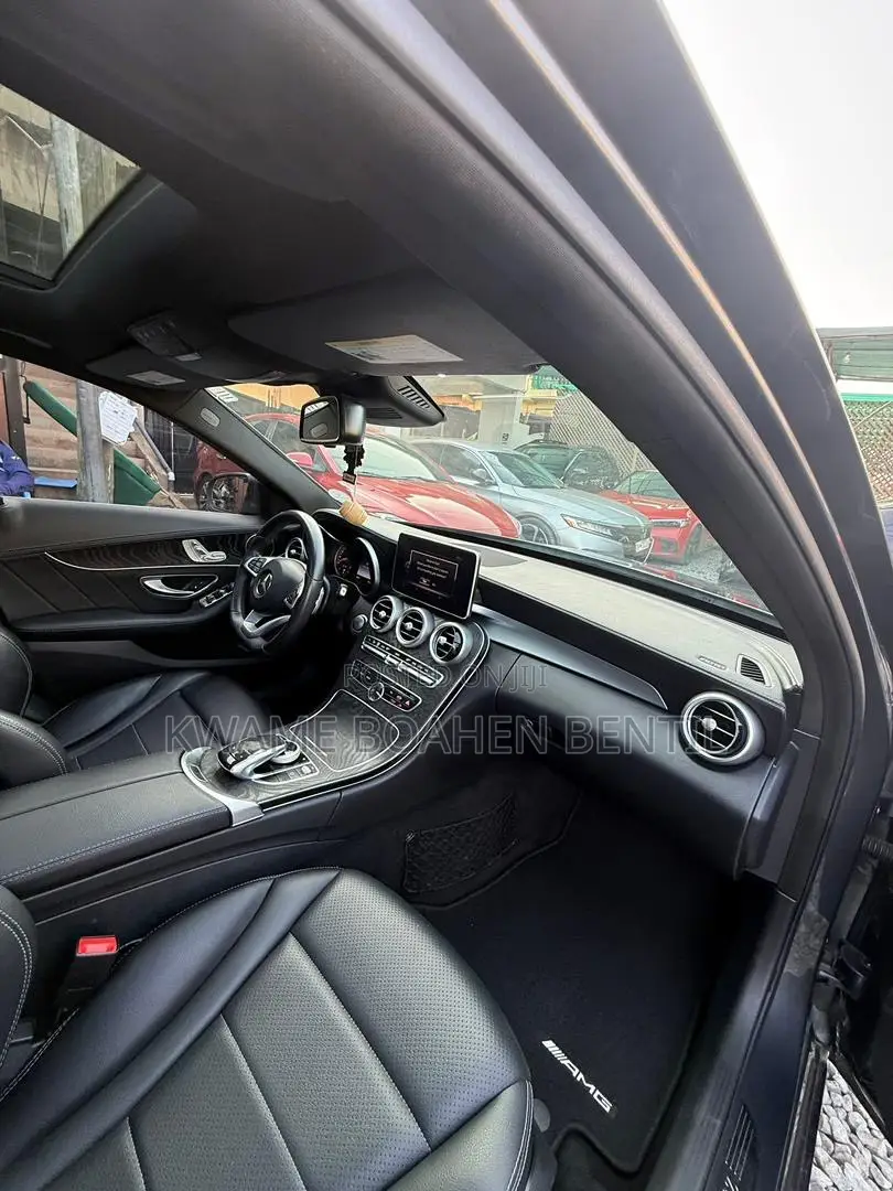 Mercedes-Benz C300 Sport 4Matic Sedan AWD (2.0L 4cyll 7A) 2016 Gray