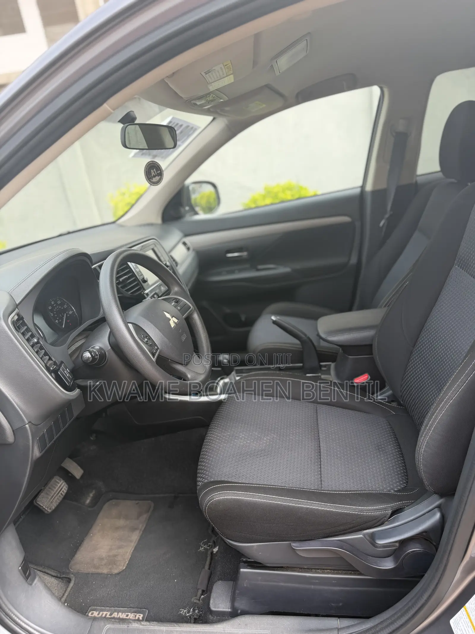 Mitsubishi Outlander SEL AWC 2018 Gray