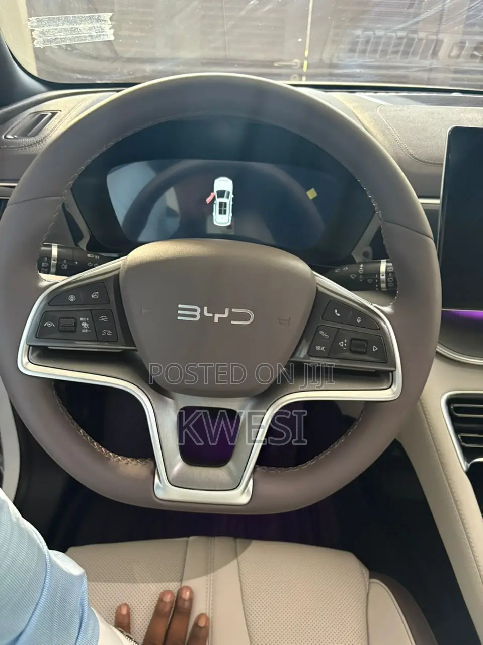 New BYD Song Plus DM-i 2025 White