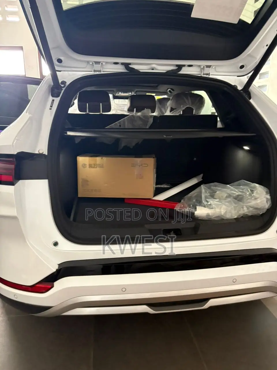 New BYD Song Plus DM-i 2025 White