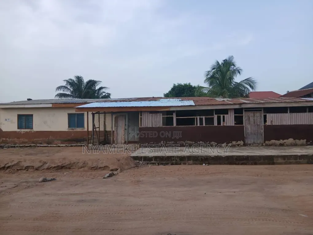 Nice 3bedroom House for Sale at Kasoa Amanfrom