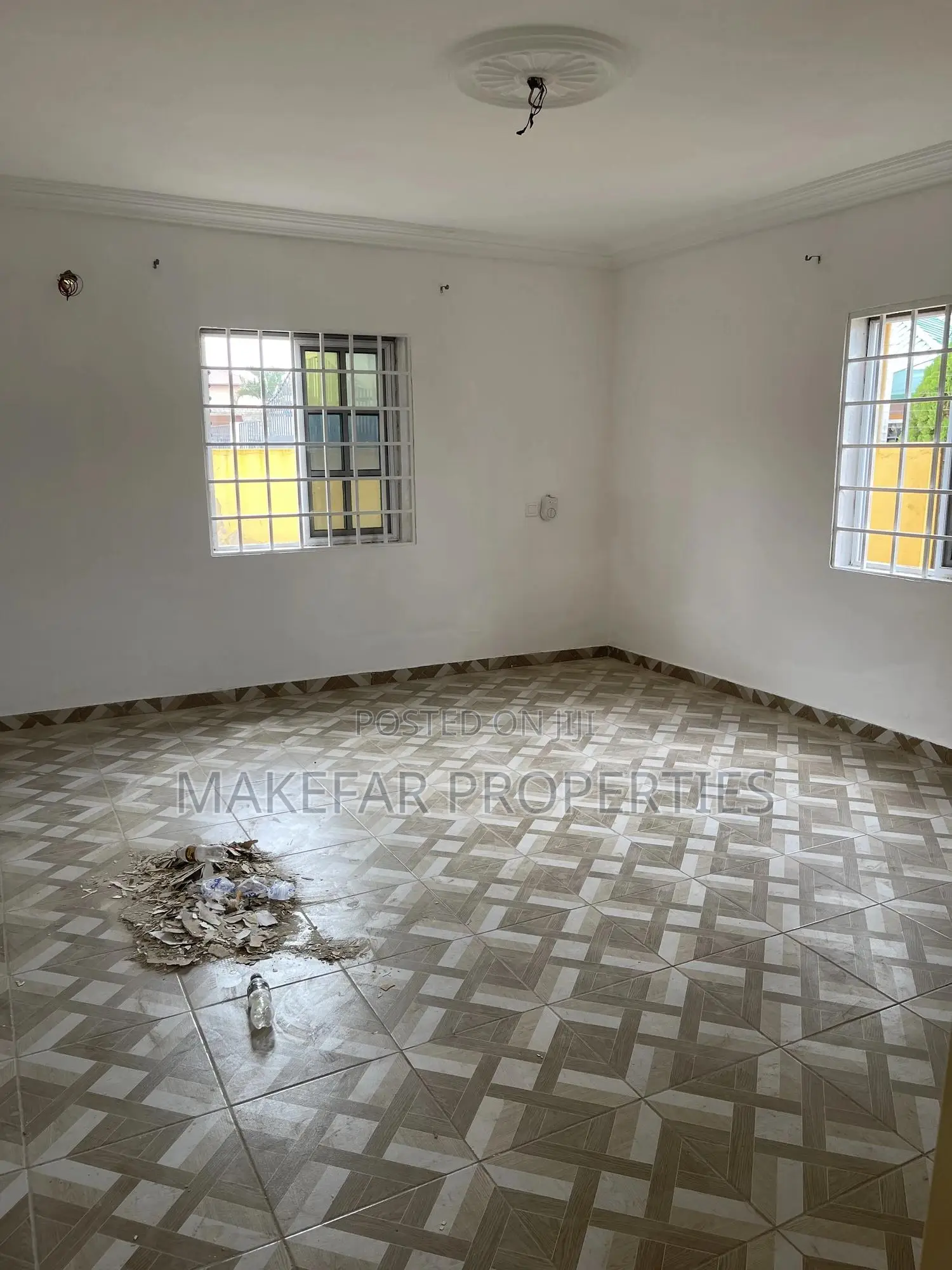 3bdrm House in Lake Side Estate for rent
