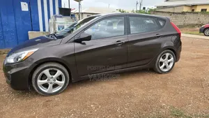 Hyundai Accent GS 4dr Hatchback (1.6L 4cyl 6A) 2015 Brown