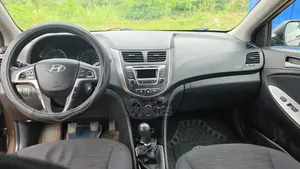 Hyundai Accent GS 4dr Hatchback (1.6L 4cyl 6A) 2015 Brown