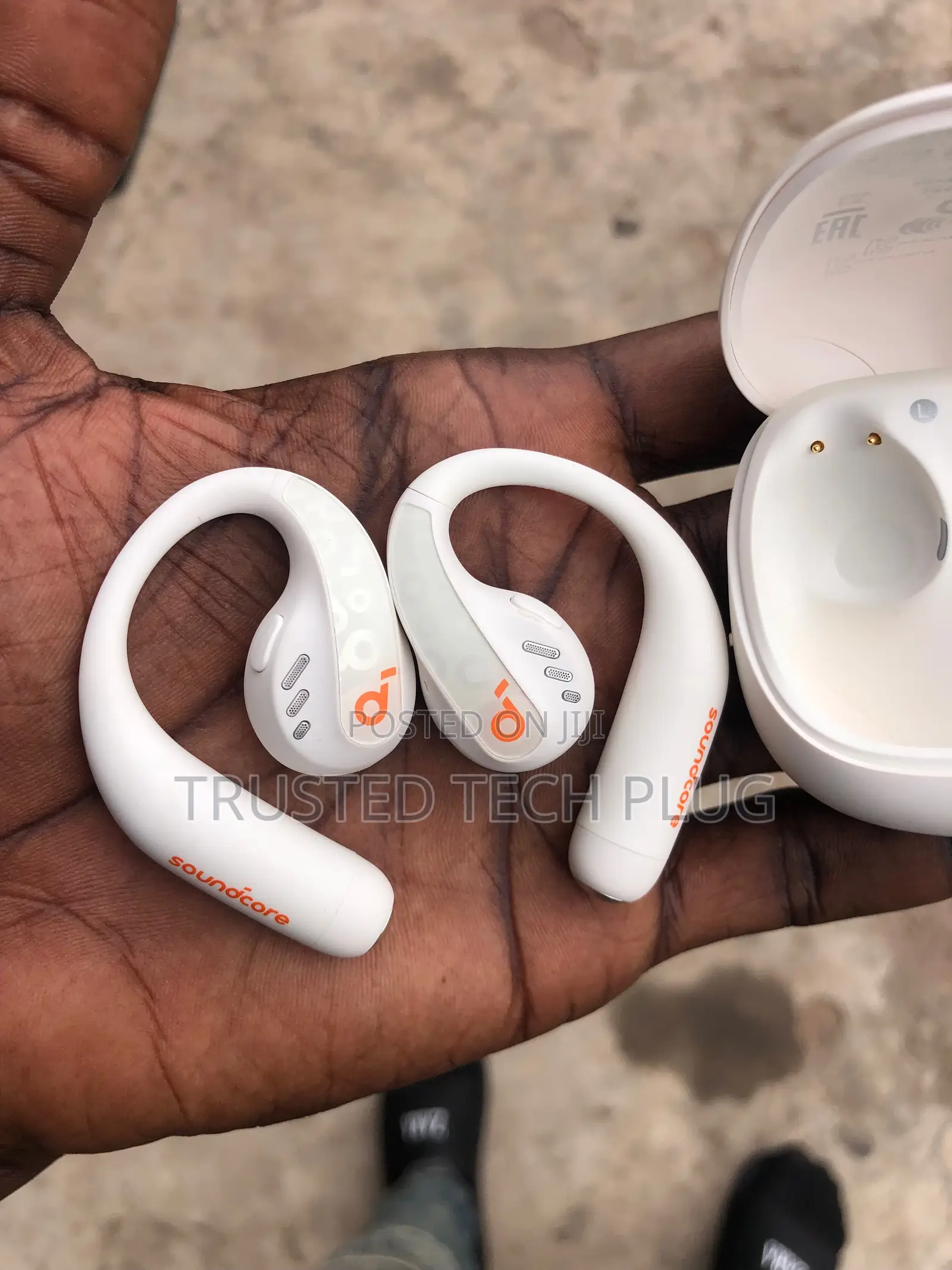 Open Box Anker Aero Fit Pro Bluetooth Earbuds From America for Sale