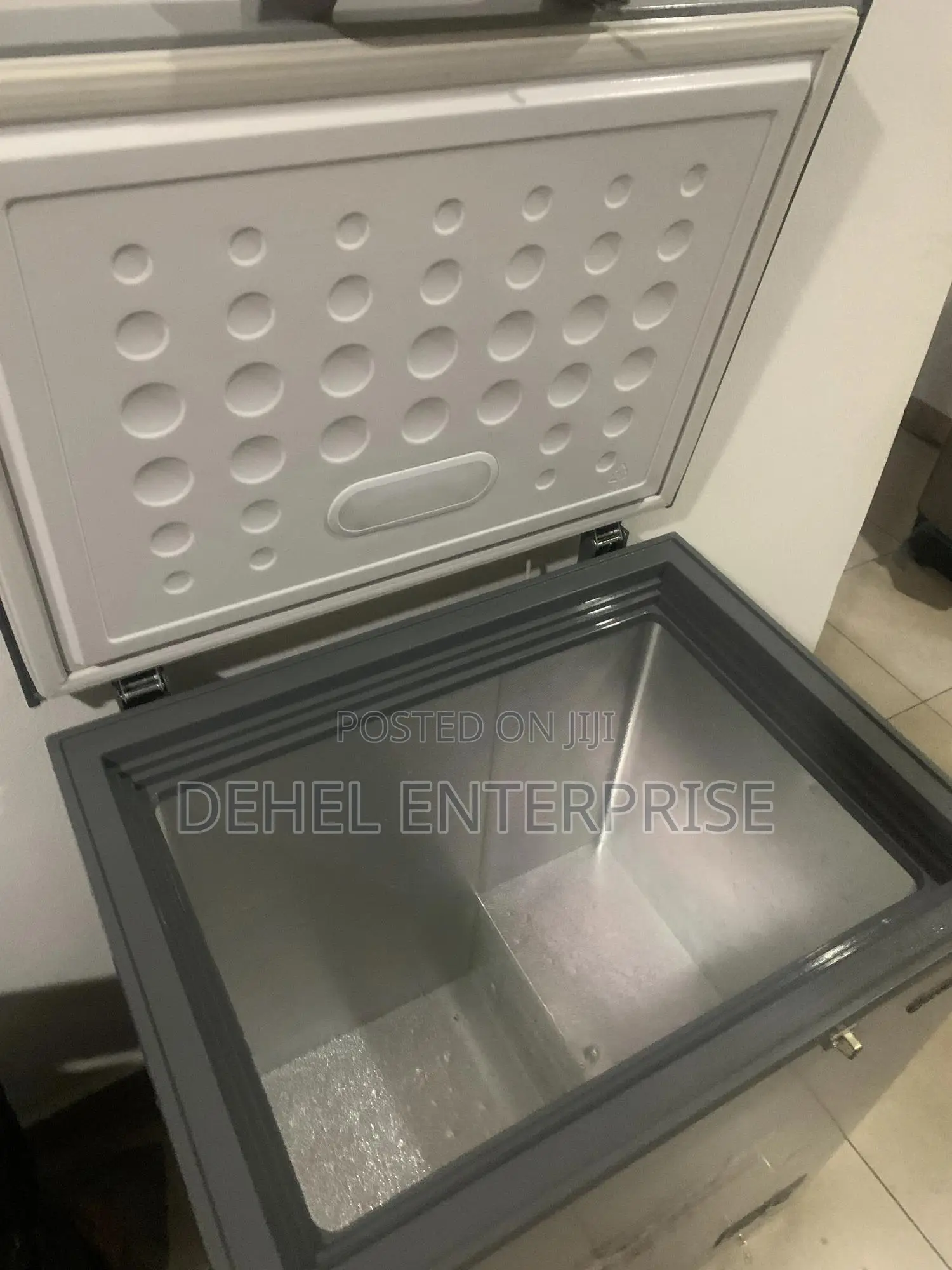 145litrs Chest Freezer
