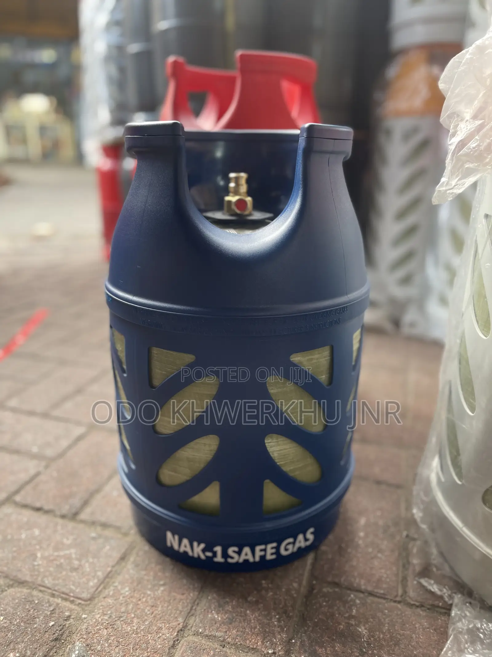 9kg Fiberglass Cylinder + Original SRG Gas Regulator[18.2liter]