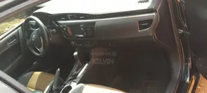 Toyota Corolla SE 4dr Sedan (1.8L 4cyl CVT) 2017 Black