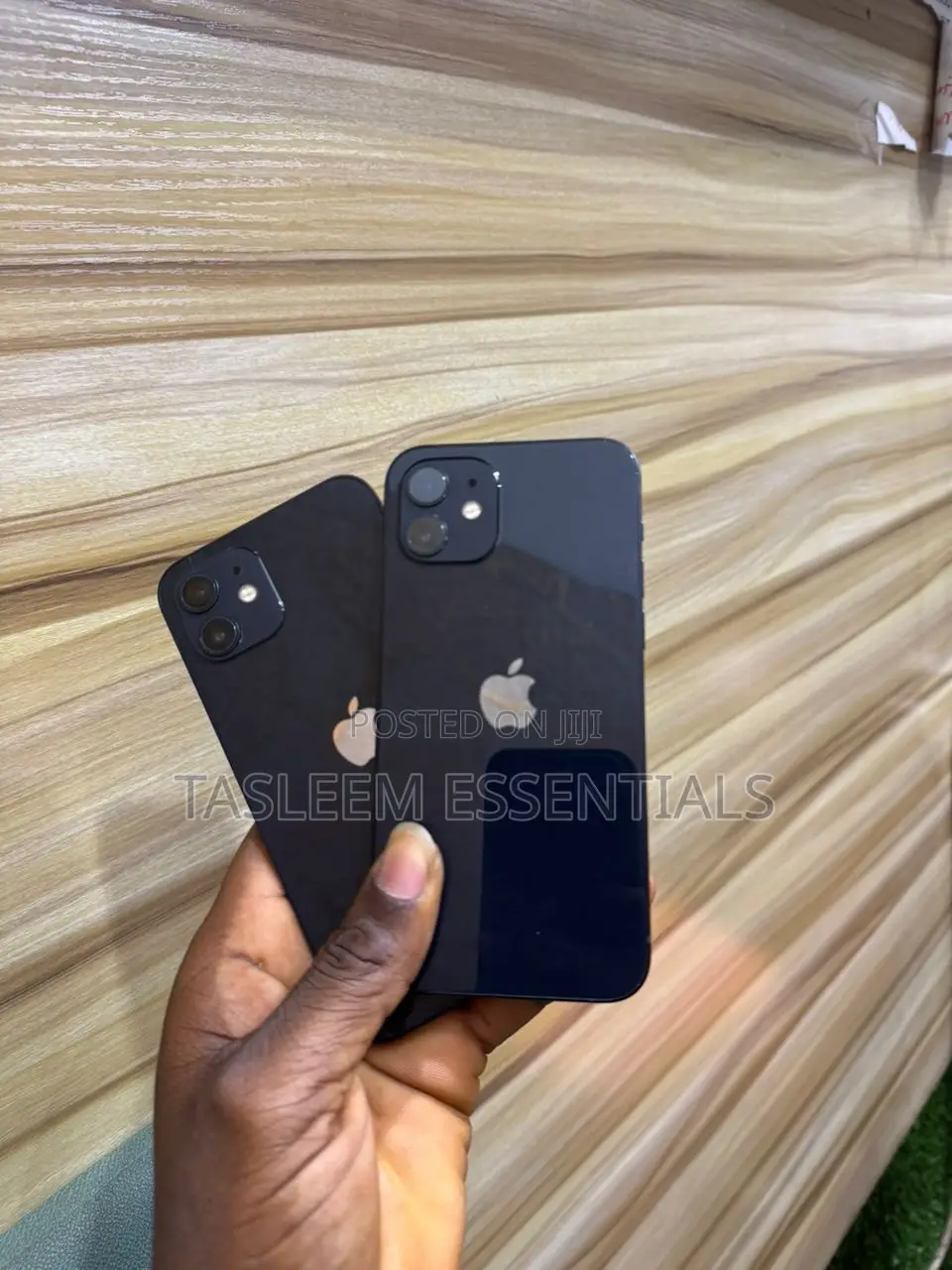 New Apple iPhone 12 128 GB Black
