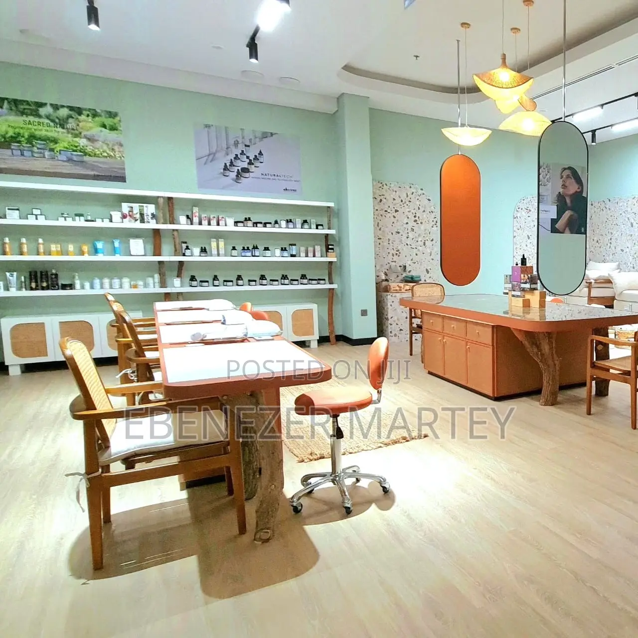 Salon Furnishings