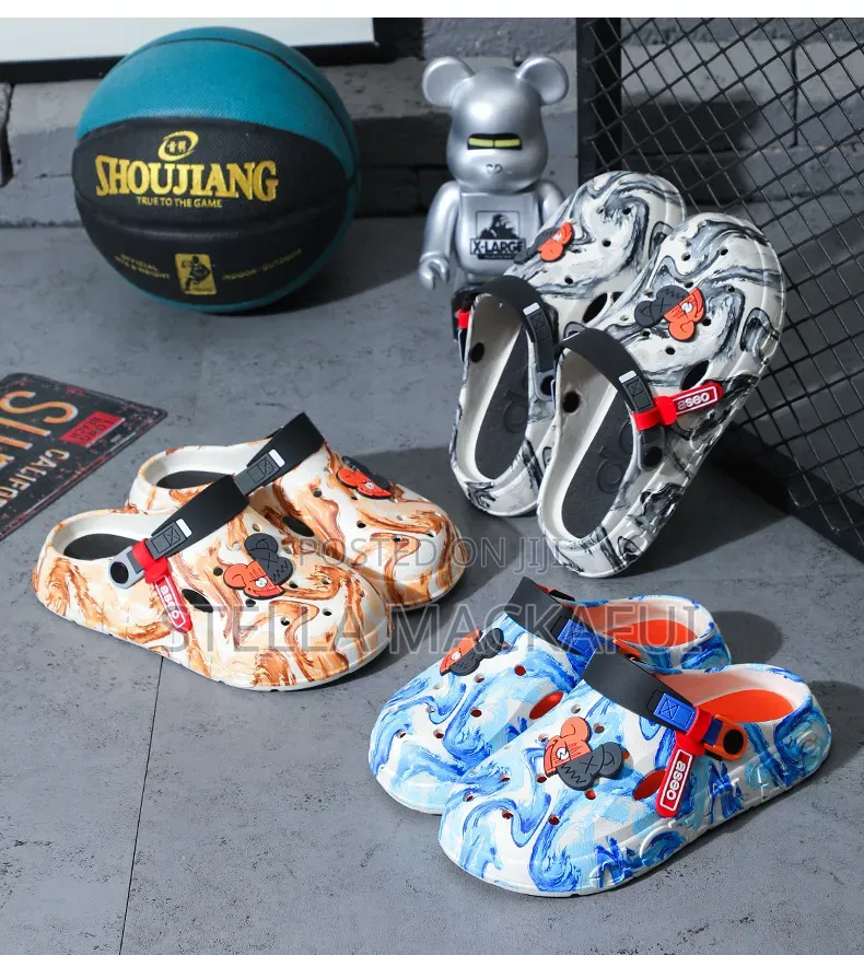 Thick Soled Clogs Sizes 36/37, 38/39, 40/41