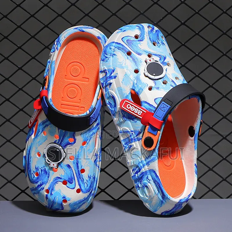 Thick Soled Clogs Sizes 36/37, 38/39, 40/41