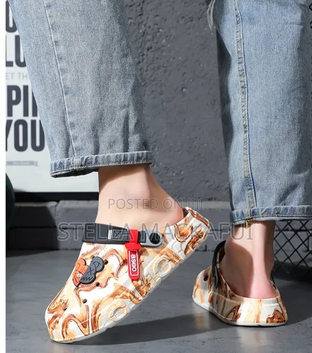 Thick Soled Clogs Sizes 36/37, 38/39, 40/41