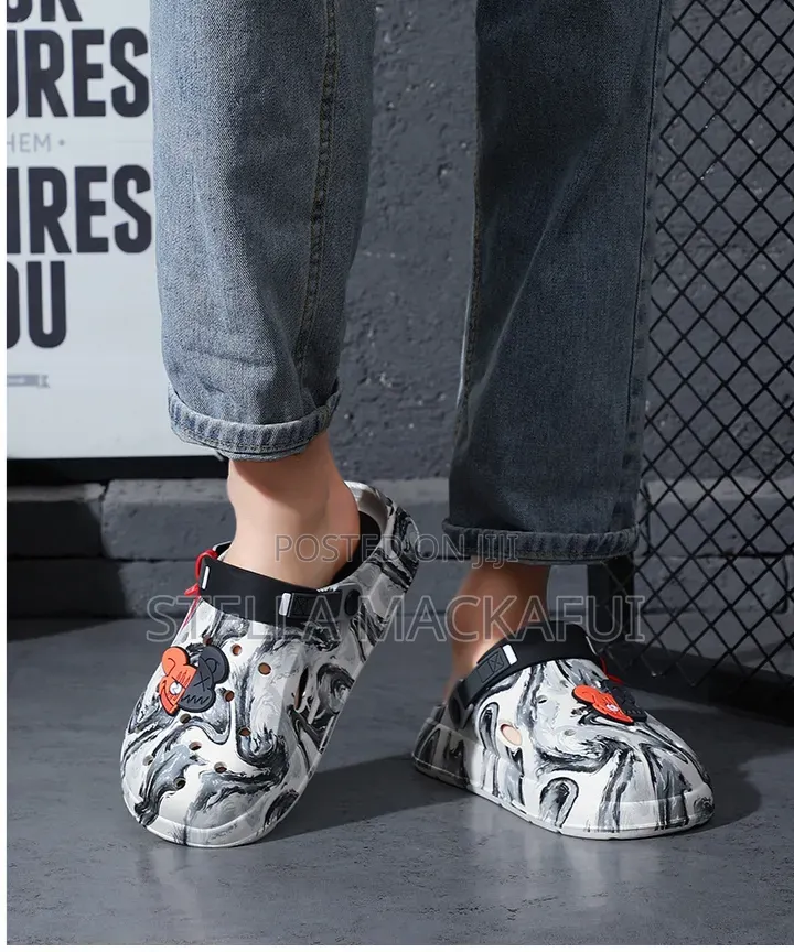 Thick Soled Clogs Sizes 36/37, 38/39, 40/41