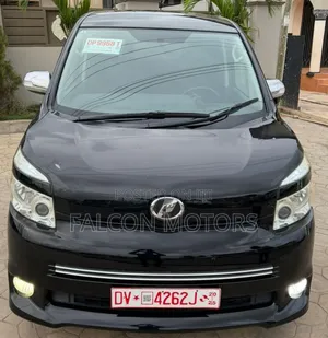 Toyota Voxy 2012 Black