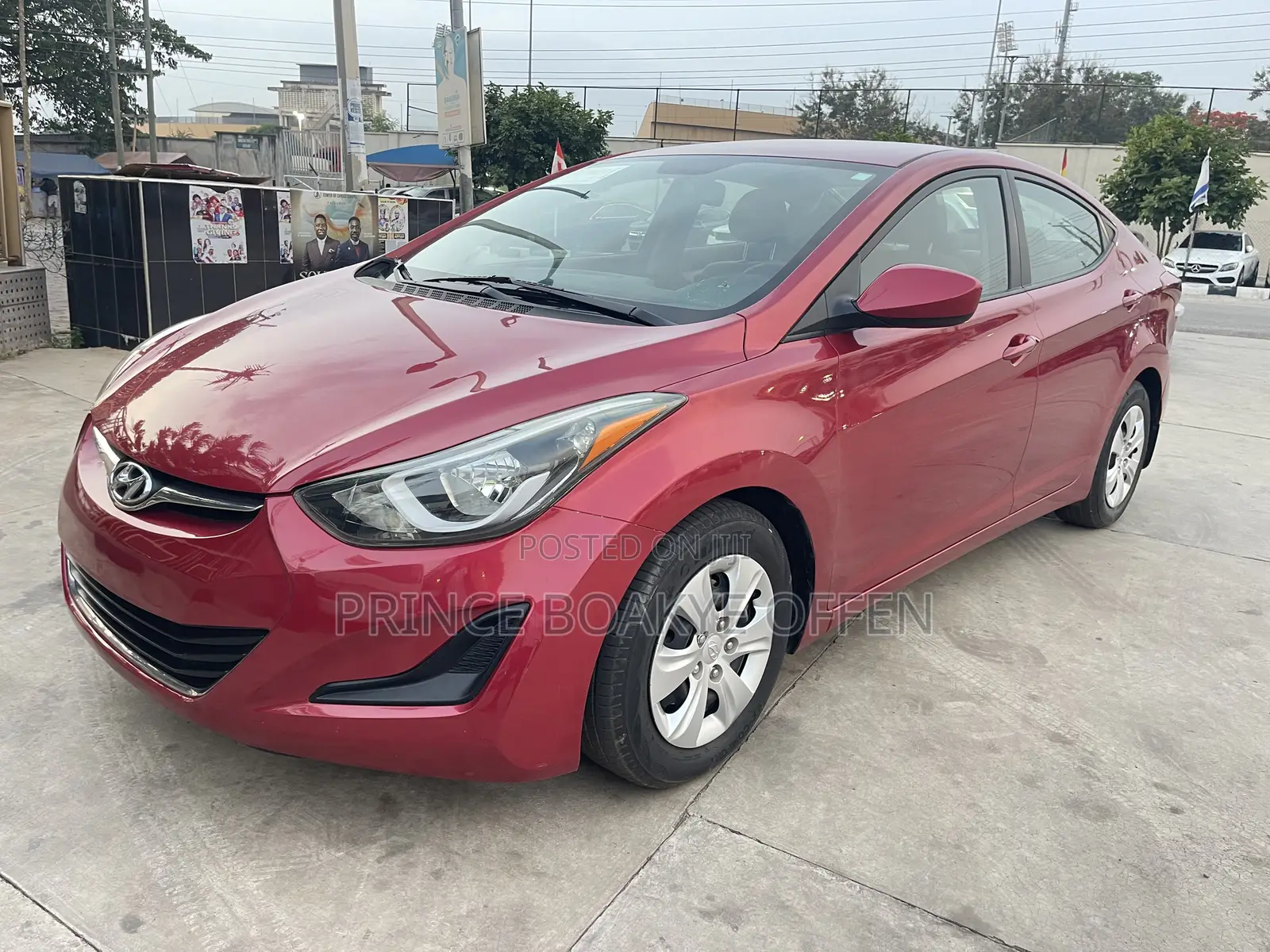 Hyundai Elantra Value Edition Sedan FWD (1.8L 4cyl 6A) 2016 Red
