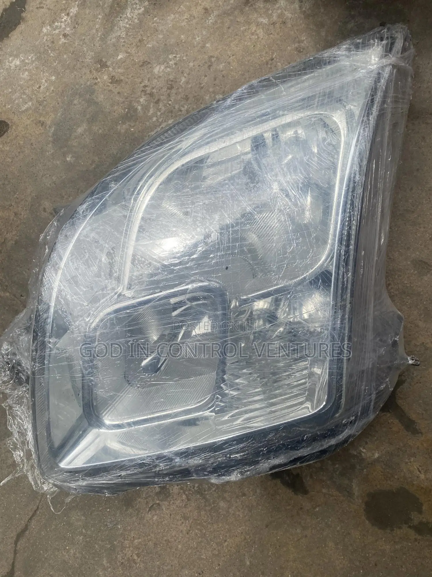 Ford Fusion 2008 Headlight