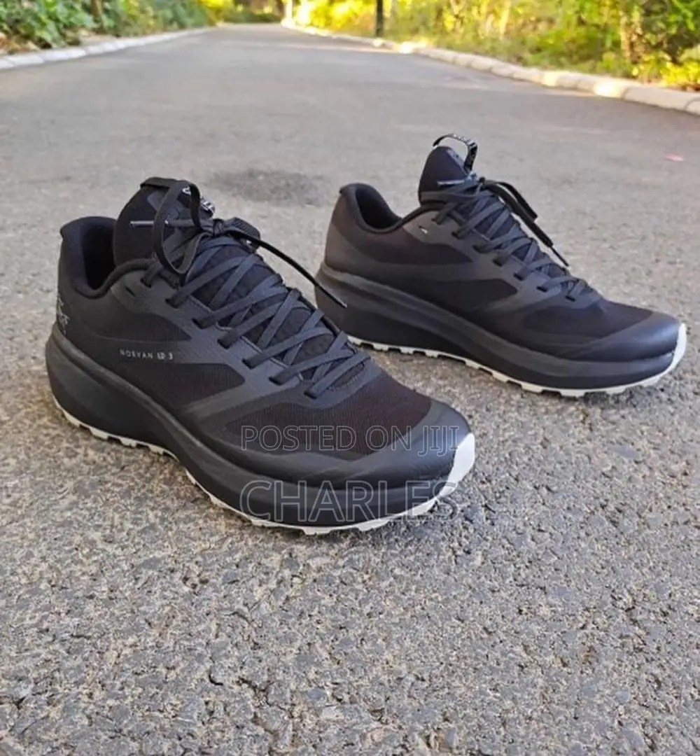Arc'teryx Norvan Ld Trail Black.
