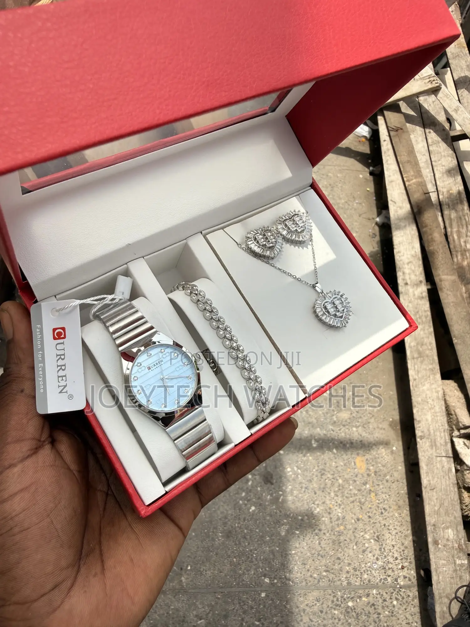 Latest Curren Silver Watch Set for Women