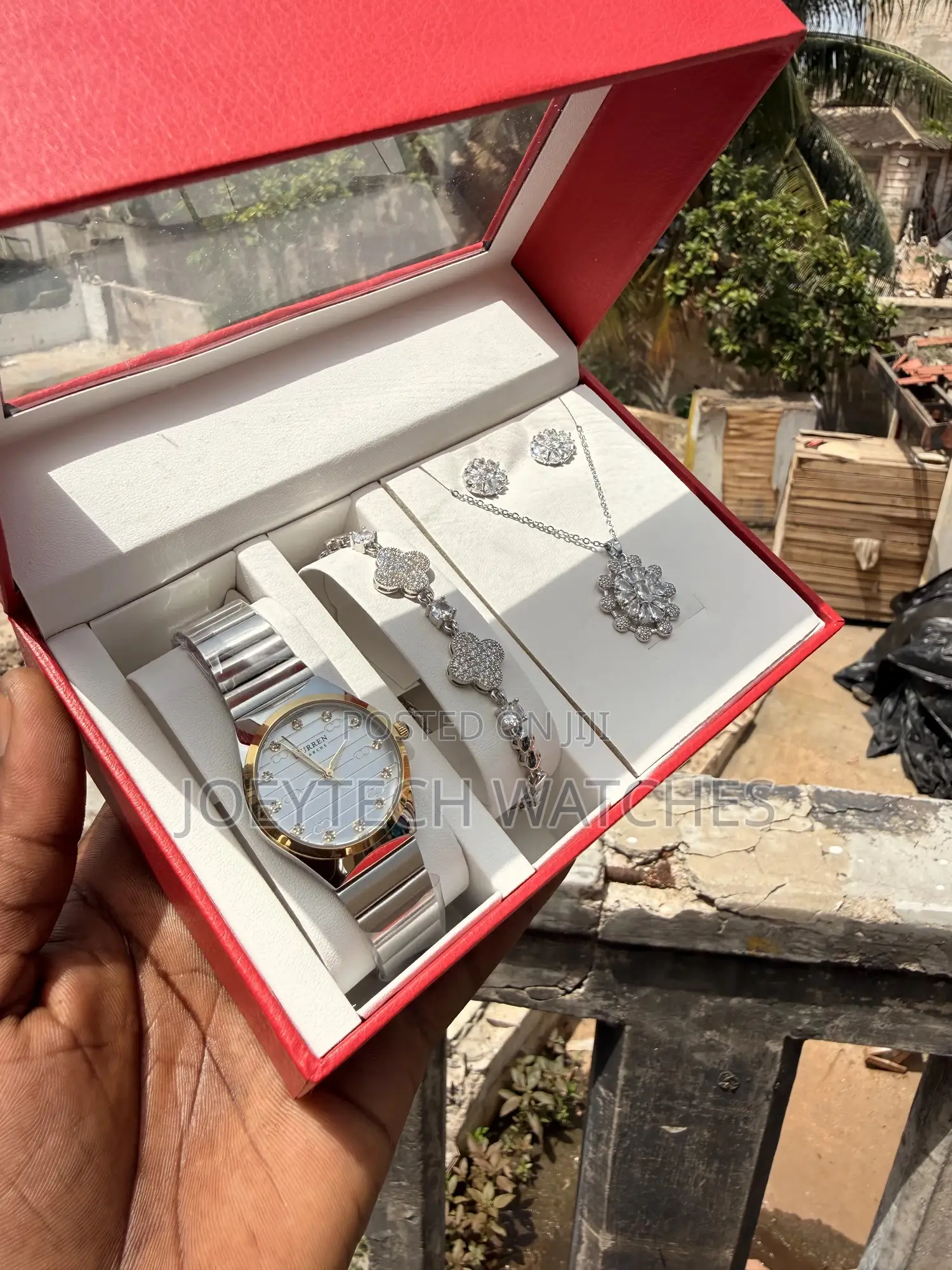 Latest Curren Silver Watch Set for Women