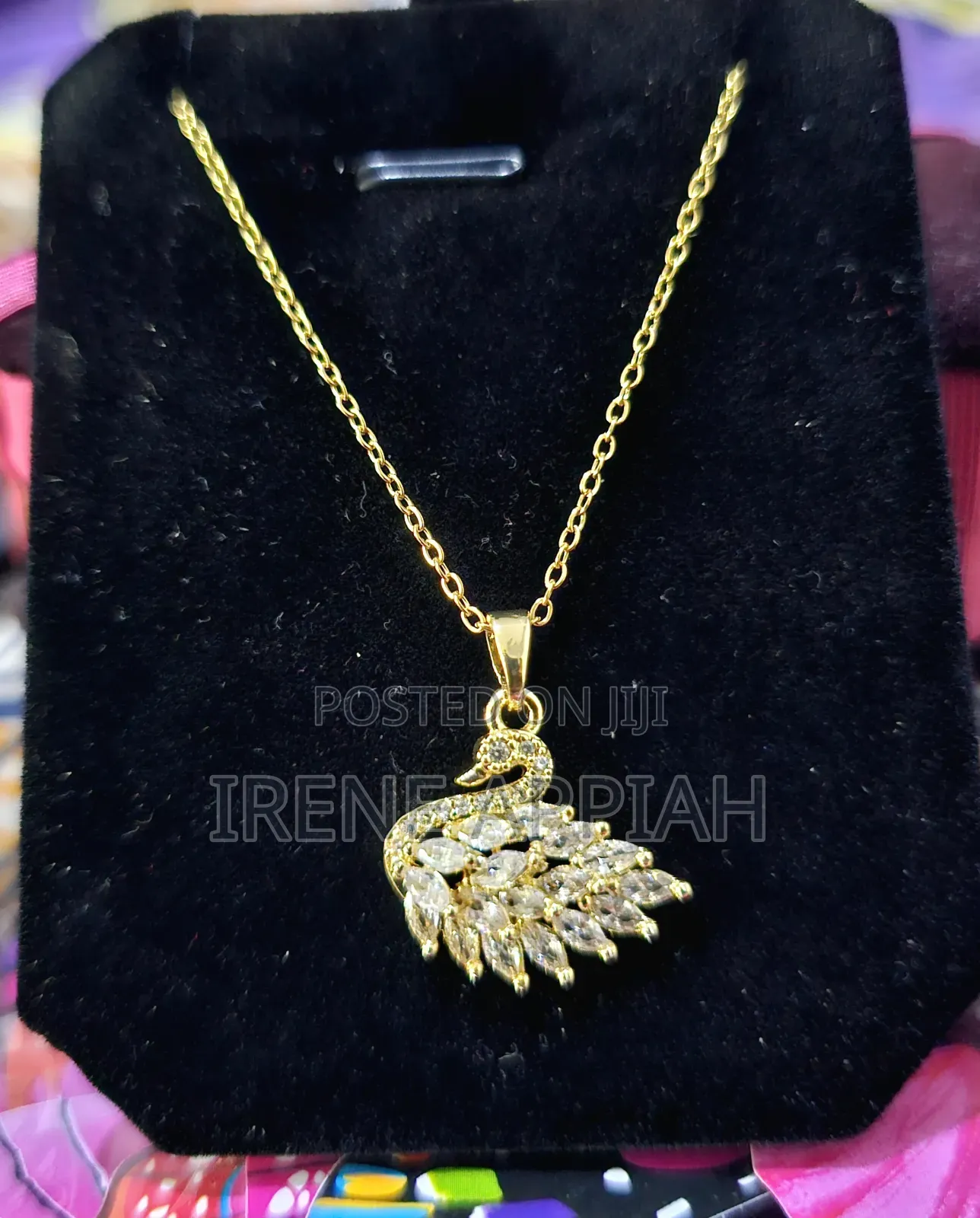 Pretty Necklaces for Ladies