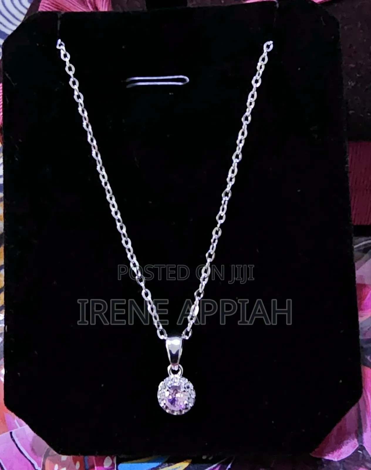 Pretty Necklaces for Ladies