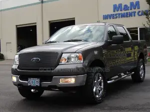 Ford F150 2005 Headlight