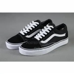 Vans Old Skool Sneaker '04634 (With Box)