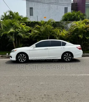 Honda Accord Sport 4dr Sedan FWD (2.4L 4cyl 2A) 2016 White