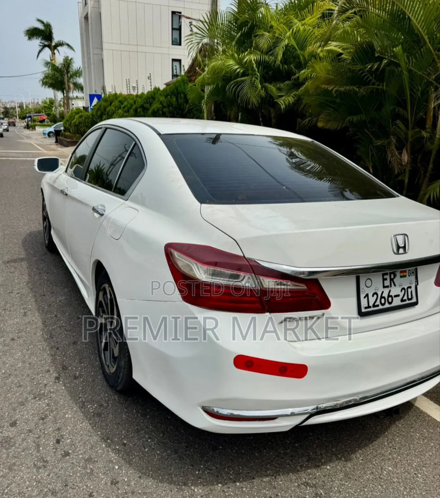 Honda Accord Sport 4dr Sedan FWD (2.4L 4cyl 2A) 2016 White