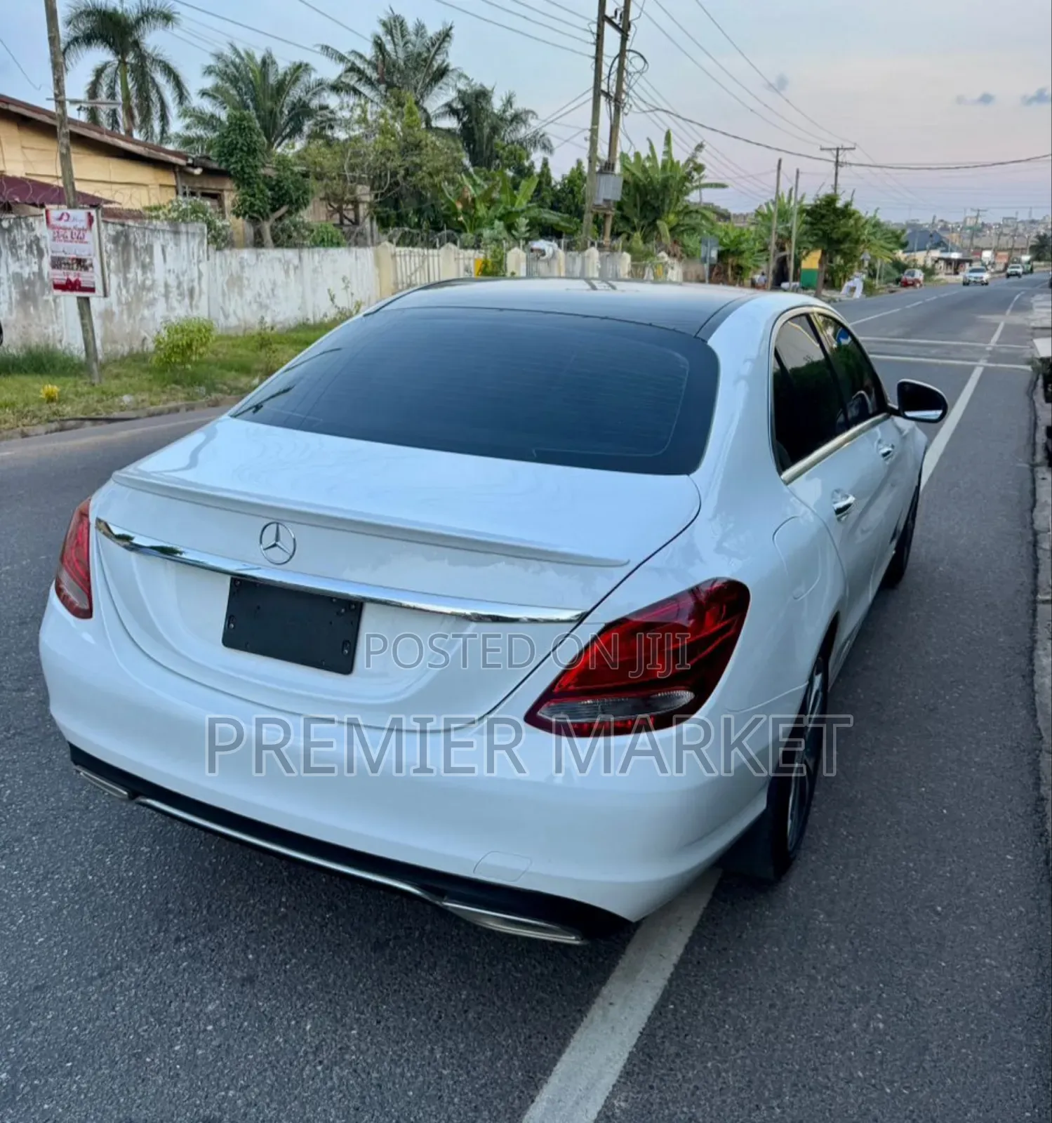 Mercedes-Benz C300 Base Sedan RWD (2.0L 4cyl 7A) 2017 White for sale ...