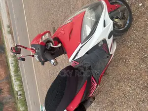 Kymco Xciting 2024 Red