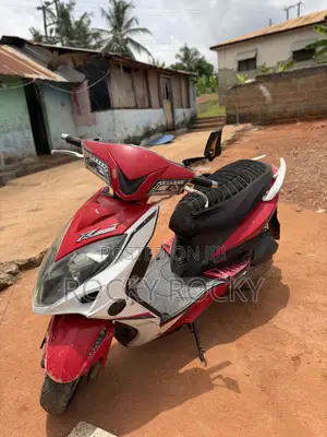 Kymco Xciting 2024 Red