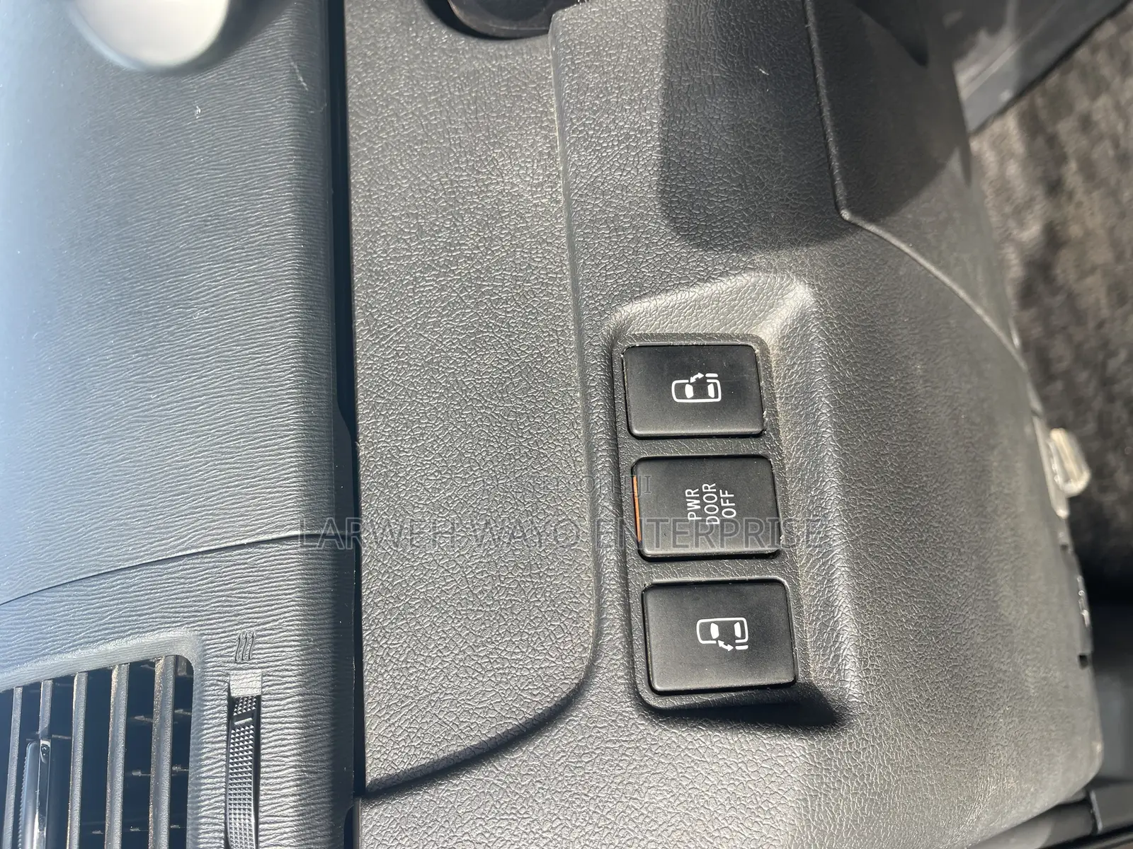 Toyota Voxy 2011 Black
