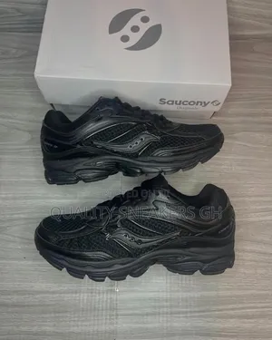 Saucony Black