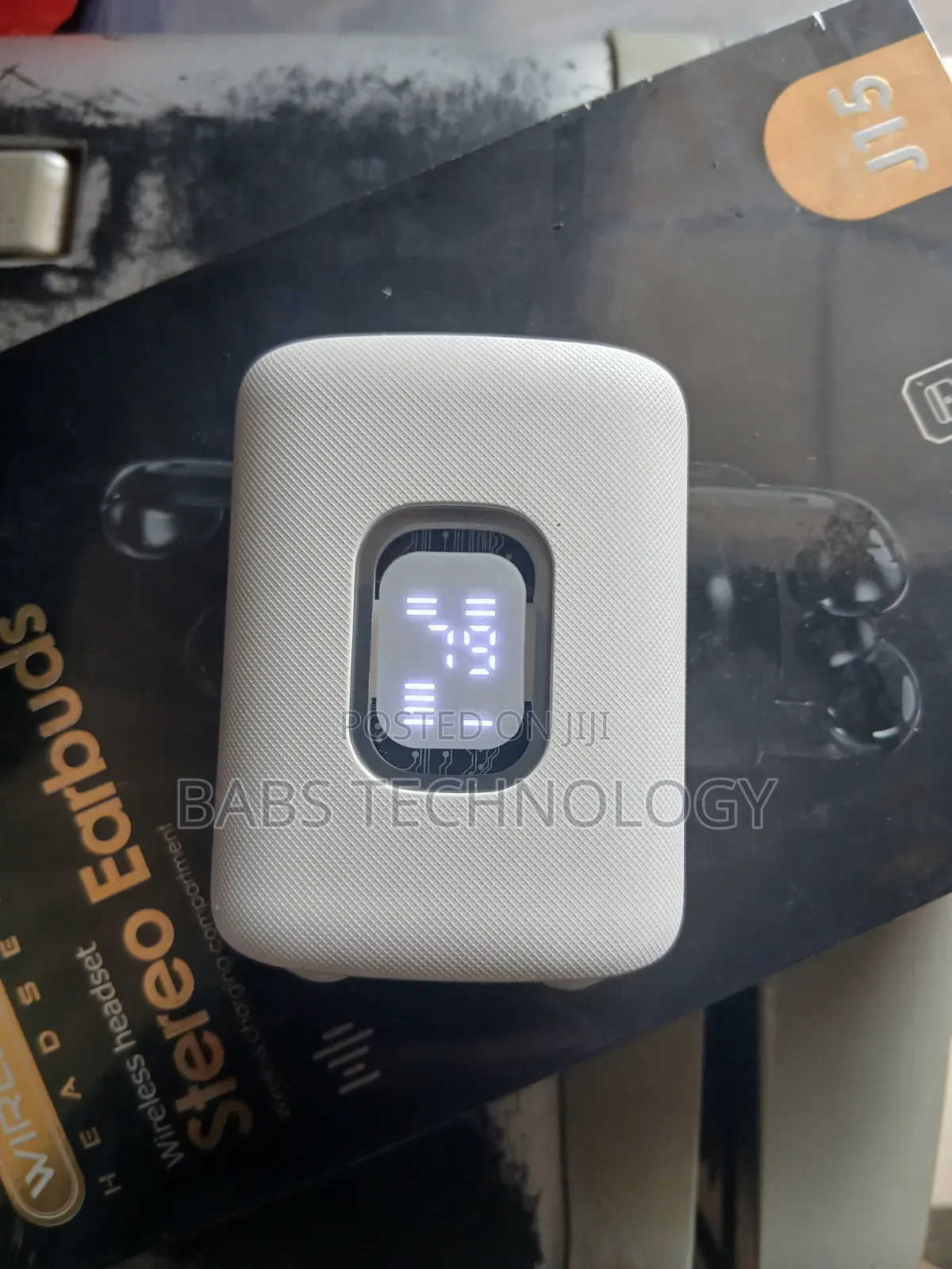 J15 4 in 1 Earbuds