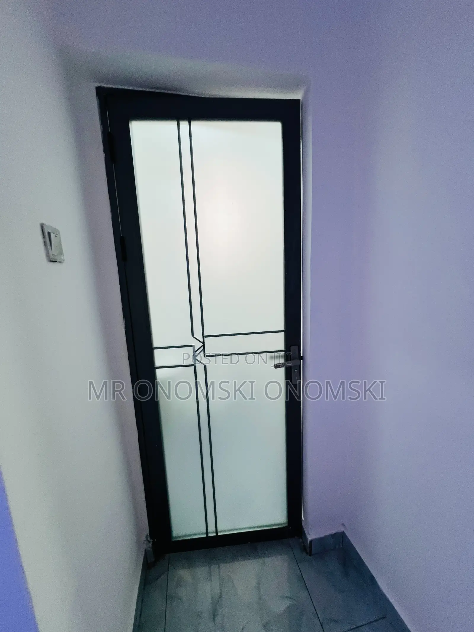 Two Bedroom Furnished Apartment Tema Comm 12