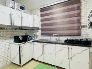 Two Bedroom Furnished Apartment Tema Comm 12