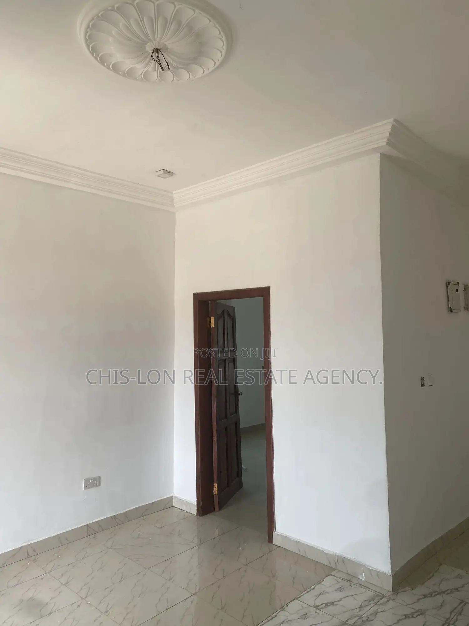 2bdrm Apartment in Chis-Lon Broker’S, Toll Booth for rent