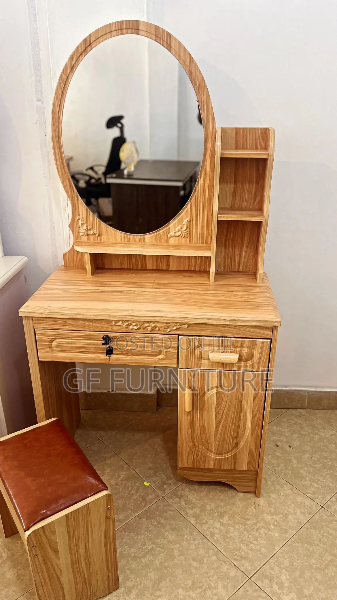 Compact Wooden Dressing Table Set With Stool