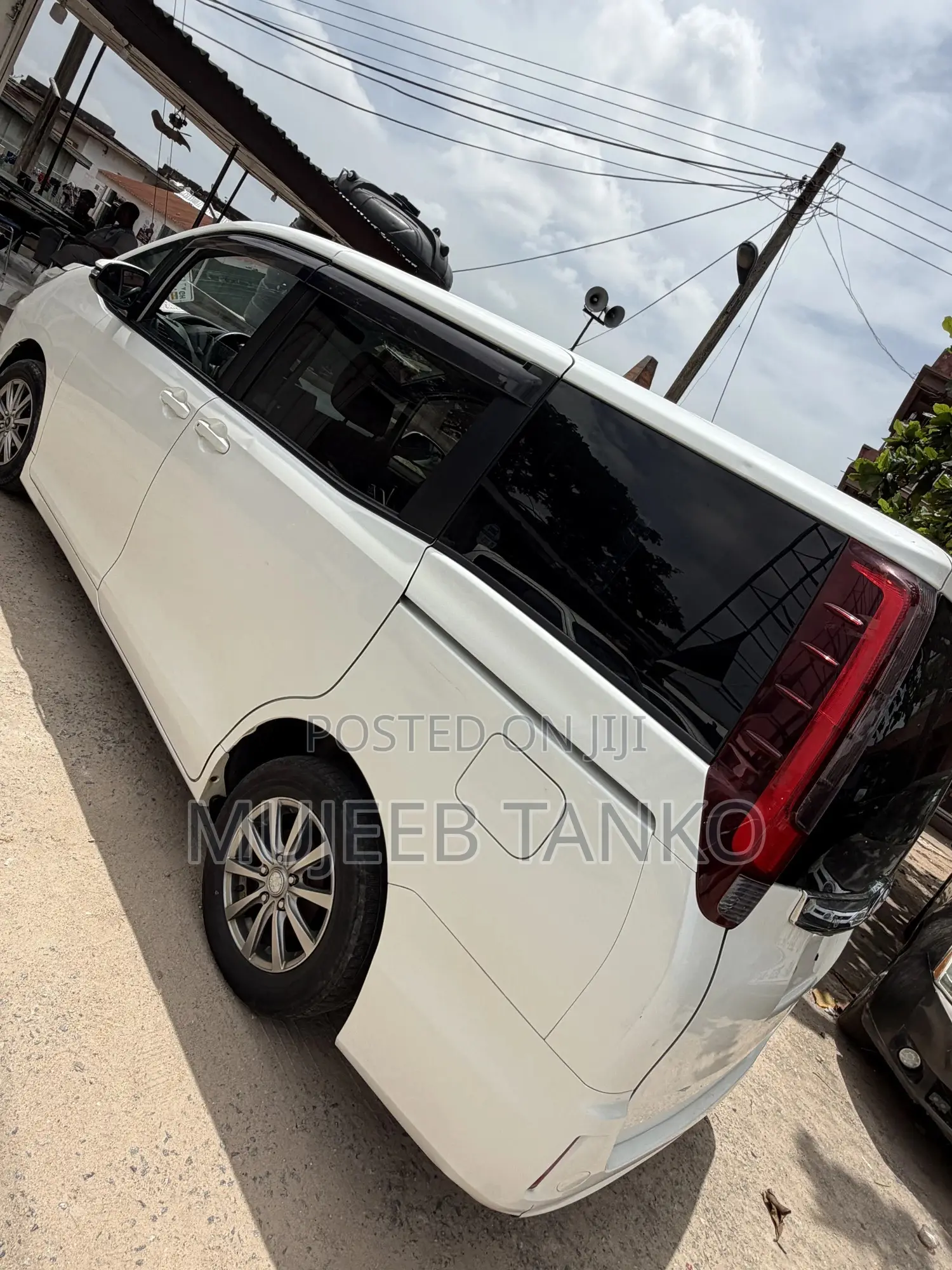 Toyota Voxy 2015 White